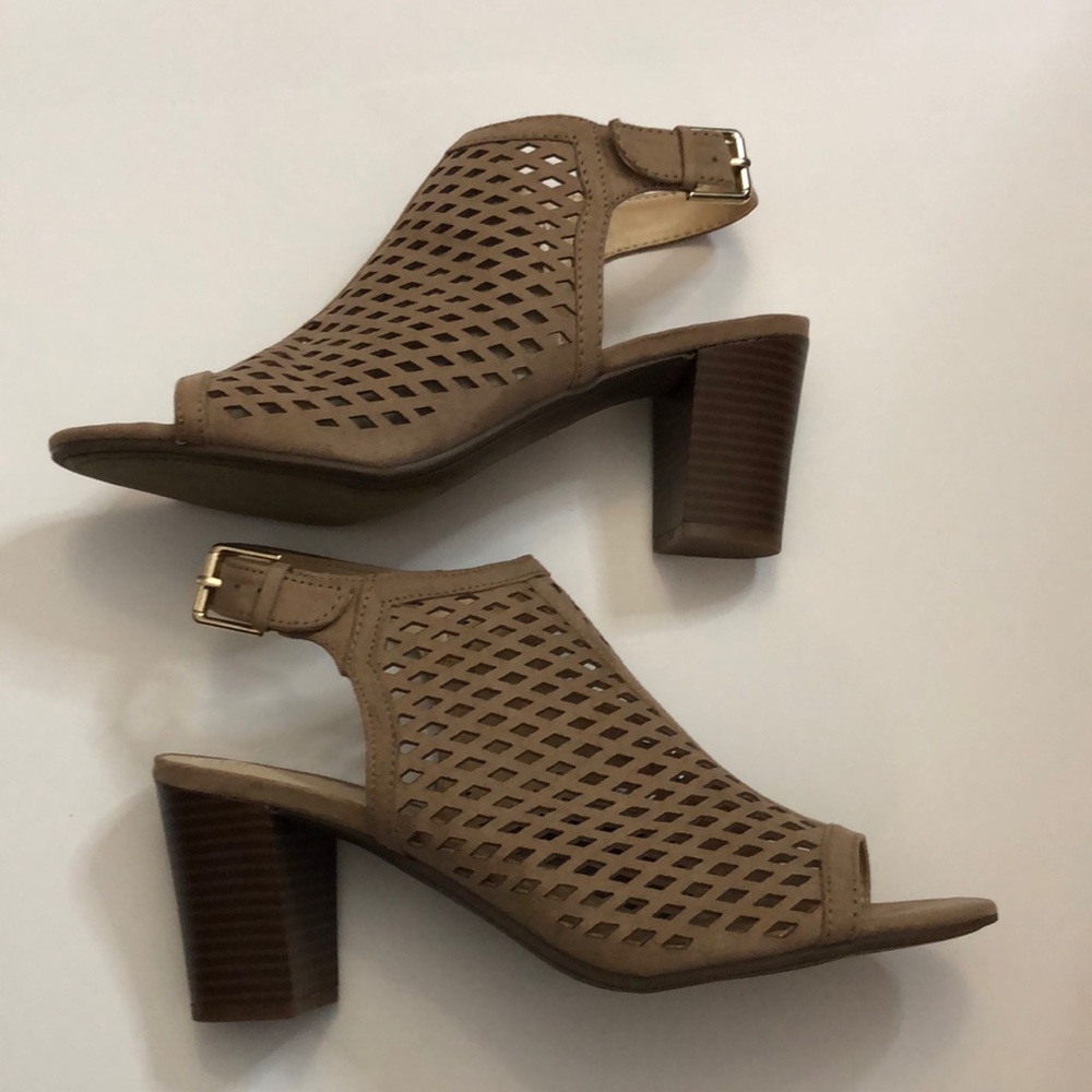 Liz Claiborne Gemma Sandals